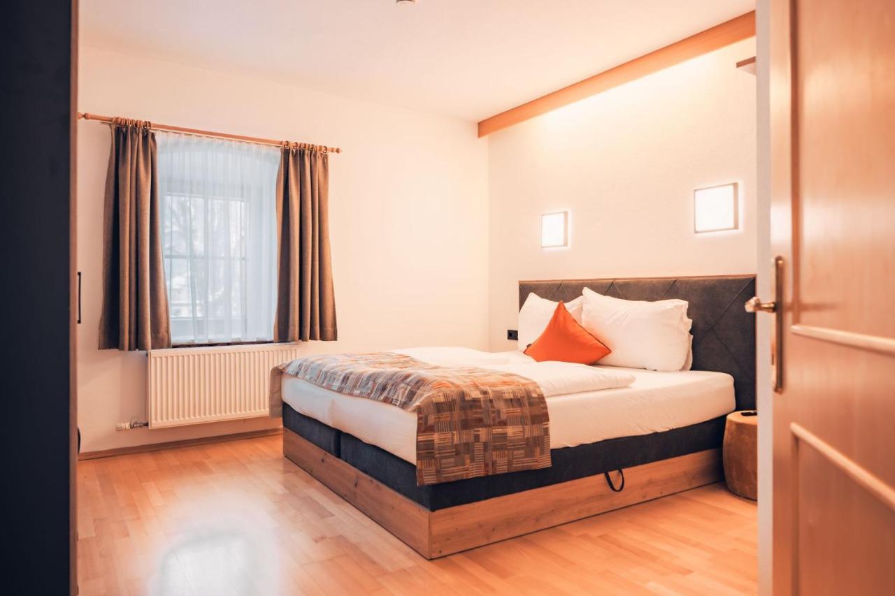 Ferienwohnung Nassfeld Tröpolach エクステリア 写真