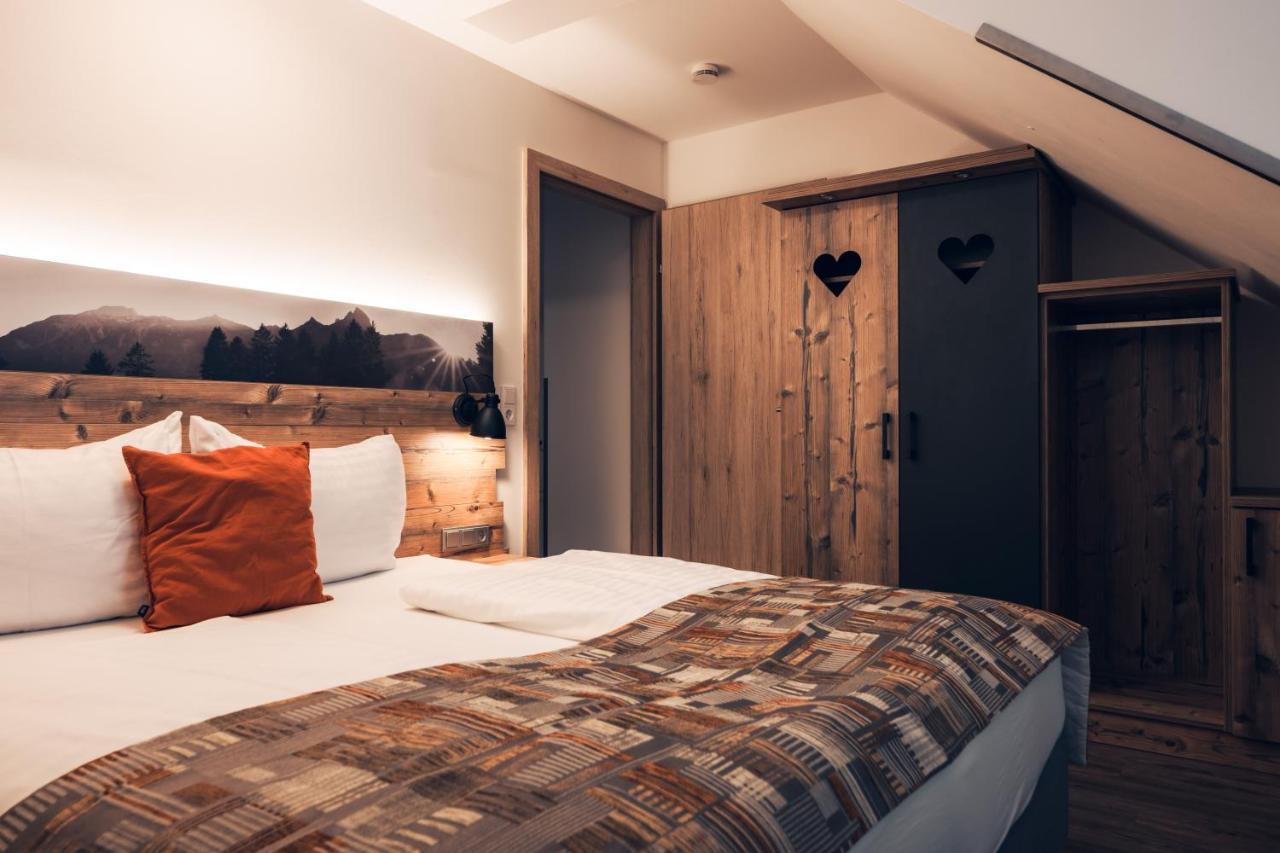 Ferienwohnung Nassfeld Tröpolach エクステリア 写真