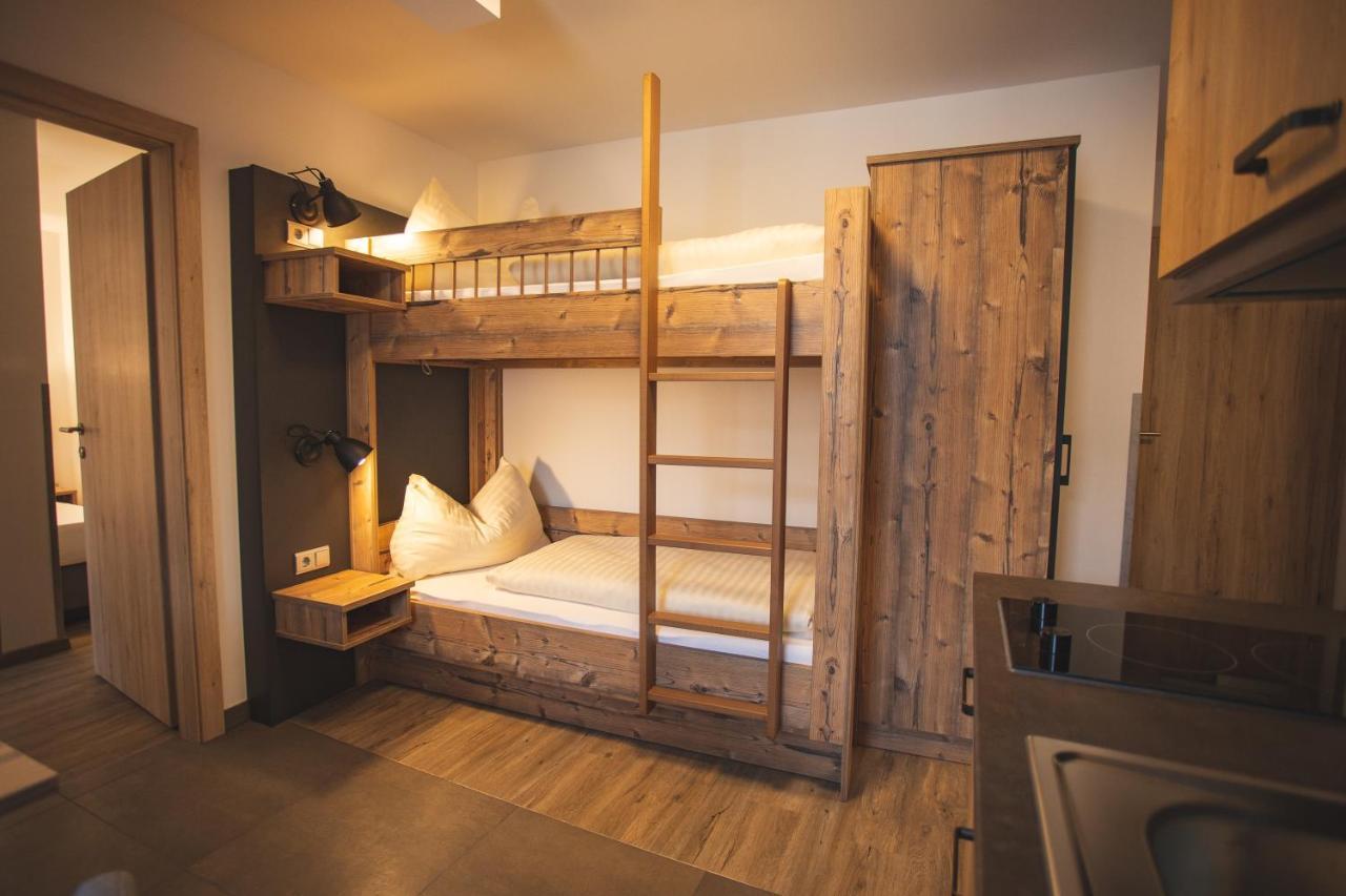 Ferienwohnung Nassfeld Tröpolach エクステリア 写真